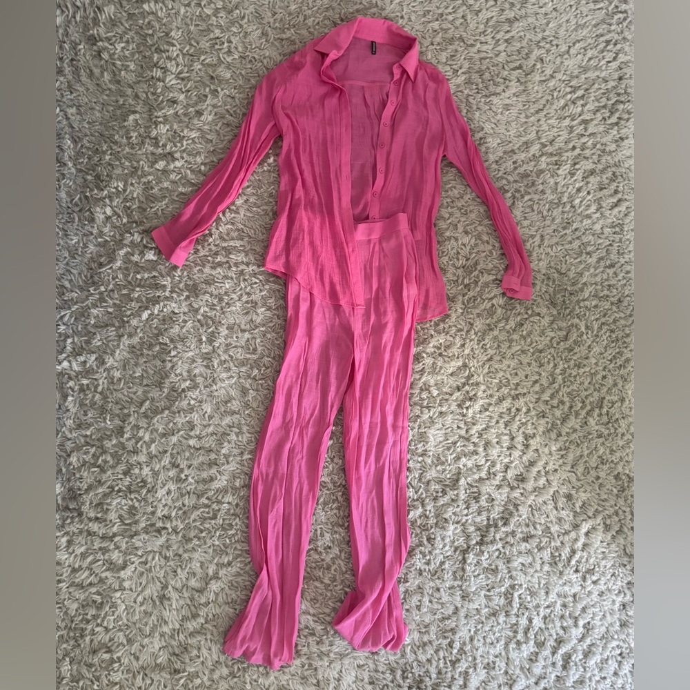 PrettyLittleThing Vibrant Pink Jumpsuit